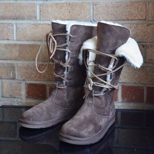 UGG Australia Brown Suede Sheepskin Lace Up Boot